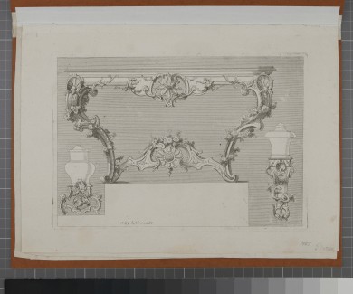 Darstellung eines zweibeinigen Konsoltisches mit Ranken- und Blütenverzierungen.UB01485: Nouveaux desseins de pieds de tables et de vases et consoles de sculpture en bois, inventés par le sieur Pineau sculpteur