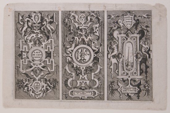 Drei Darstellungen von Zierrahmen. Geschwungene Ornamentformen mit figürlichem Schmuck.UB03226: Drei Kartuschen mit Rebus, Monogramm und Motto von Hieronymus Cock und Volcxken Diericx